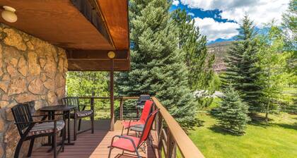 Sauna | Large Private Yard | Deck | Trailers OK | STR2025-061