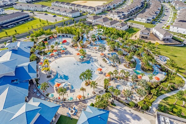 Innenpool, beheizter Pool