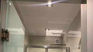 Ảnh chưa phân loại, 3 trong số 9 ảnh, nút