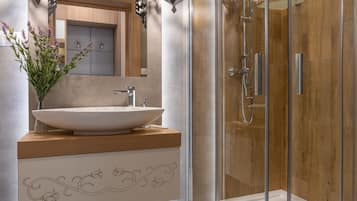 Apartment | 1 bedroom, desk, laptop workspace, iron/ironing board