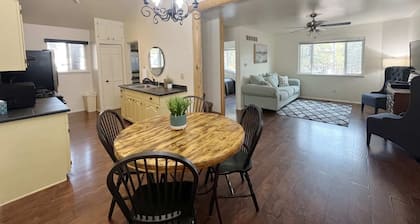 Two Bedroom Cabin Suite Bed & Breakfast