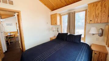 2 bedrooms, iron/ironing board, travel crib, WiFi