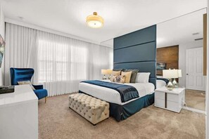 9 quartos, ferros/tábuas de passar roupa, Wi-Fi, roupa de cama