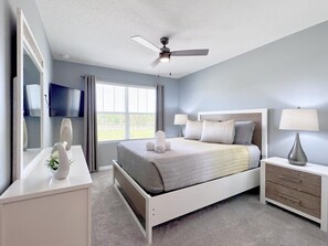 5 bedrooms, iron/ironing board, WiFi, bed sheets - Beautiful Solara Resort-1648 5BR | Pool | Disney (Kissimmee)