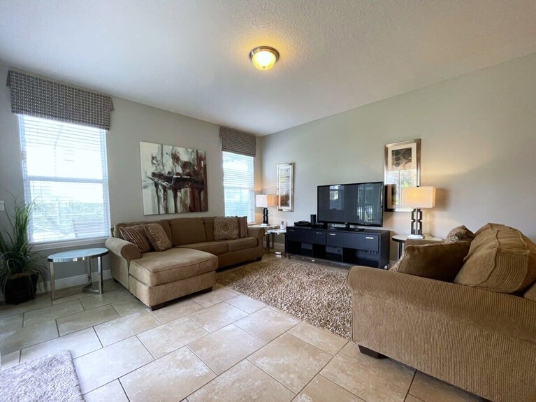 Value Near Disney | Waterslides & Private Pool 4204 - Davenport, FL