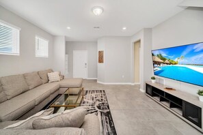 Téléviseur à écran plat