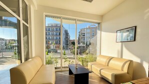 Lobby sitting area - Mint Family Hotel (Nessebar)