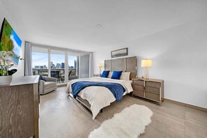 2 chambres, bureau, fer et planche à repasser, Wi-Fi