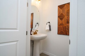 Unclassified image, 3 of 48, button - Casa Serene 3Bd near Disney @ Festival Resort 963 (Four Corners)