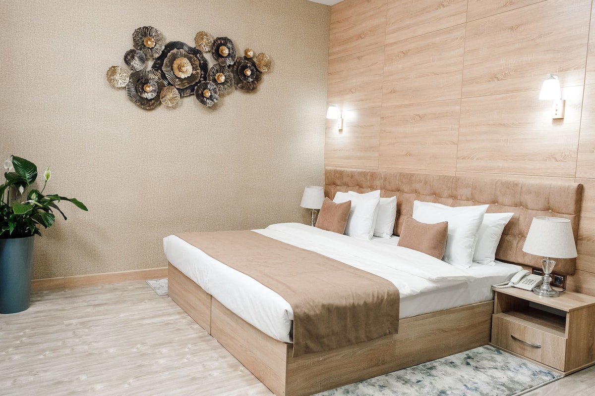 Standard Double Room | Desk, laptop workspace, soundproofing, free WiFi