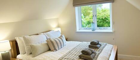 Ferienhaus | 2 Schlafzimmer, BĂŒgeleisen/BĂŒgelbrett, kostenloses WLAN, BettwĂ€sche