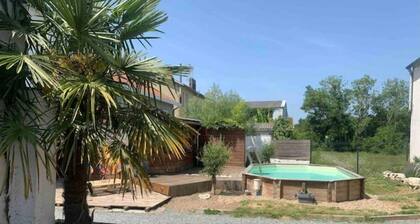 Appartement centre ville avec piscine et jacuzzi