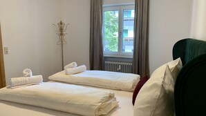 Uklassifisert bilde, 2 av 27, knapp
