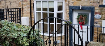 Flat Cap Cottage