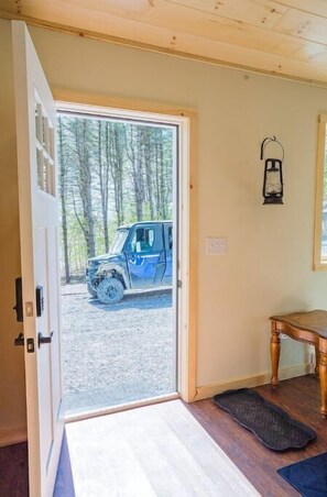 المنشأة من الداخل