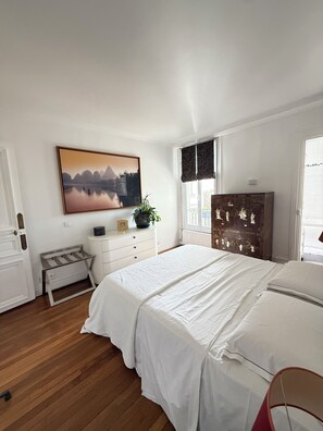 3 bedrooms, iron/ironing board, WiFi, bed sheets - Grand 5 Pièces Haussmannien (Paris)