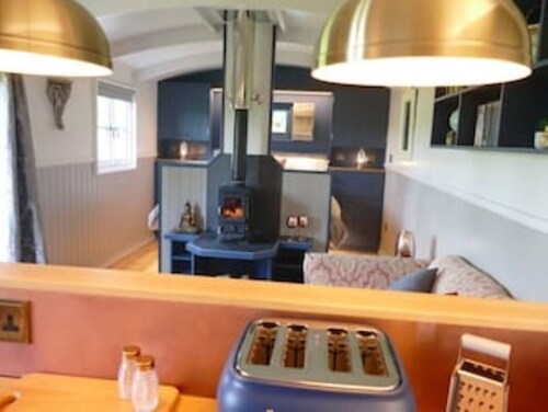 Red Kite Shepherds Hut