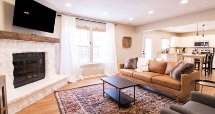 Acoustic Oasis- RUOFF Music & POOL TABLE sleeps 10