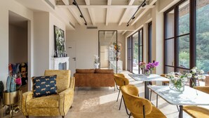 Interior - Tenuta Zamparina (Montignoso)