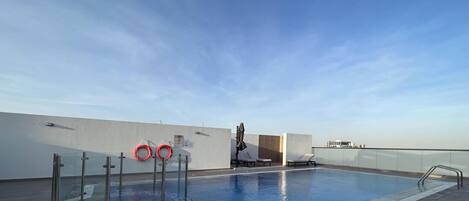 公寓 (0 Bedroom) | 泳池 | 室外游泳池