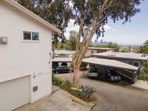 Exterior - Beautiful home in Silver Lake Hills. 360 Views (los angeles)