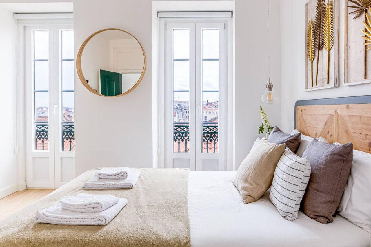 1 dormitorio, tabla de planchar con plancha, wifi y ropa de cama