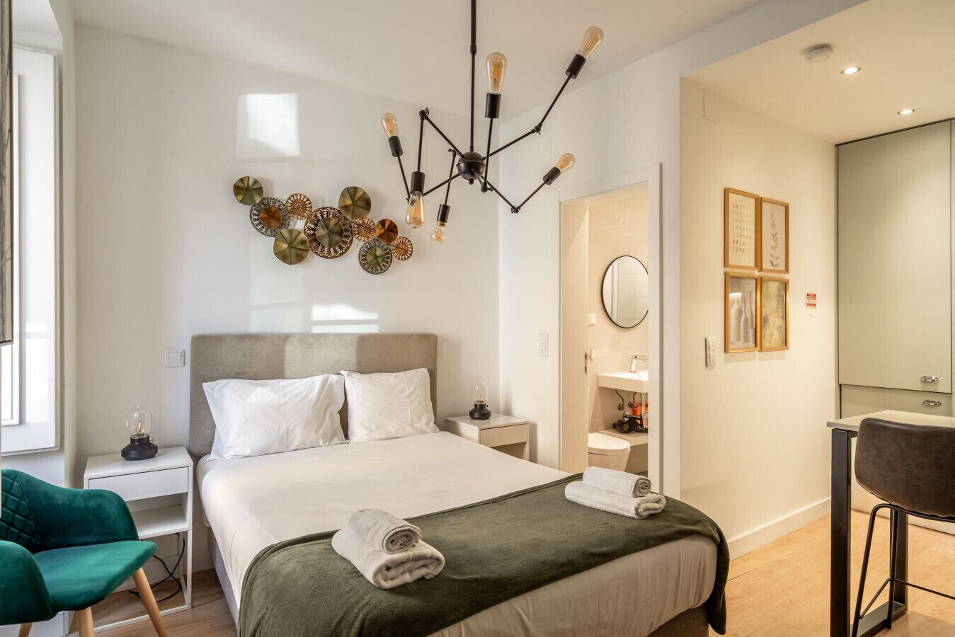 1 bedroom, iron/ironing board, WiFi, bed sheets