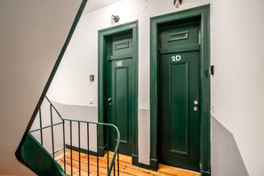 Interior - Studio in Central Lisbon by Lisbeyond (Lisboa)