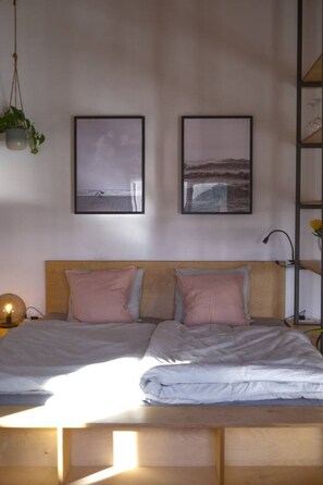 1 室のベッドルーム、WiFi、ベッドシーツ