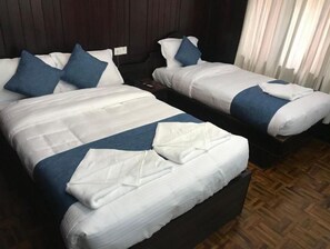 1 bedroom - Deluxe Triple Room (Chakshibari Thamel)