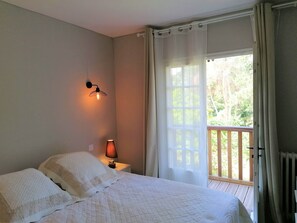 4 bedrooms, WiFi