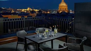 Penthouse exclusivo, 2 habitaciones, Terraza | Terraza o patio