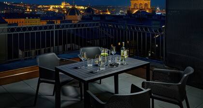 DownTown Suites Rubesova