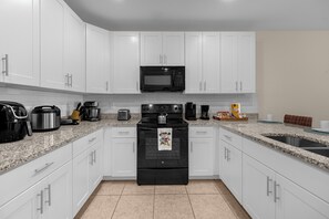 Fridge, microwave, oven, stovetop - Beautiful townhome at Orlando's Fiesta Key!  (Kissimmee)