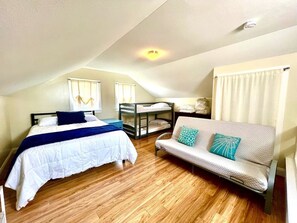 1 habitación, tabla de planchar con plancha, wifi y ropa de cama 
