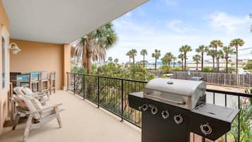 Condo, Multiple Beds, Pool Access, Garden View (#106 - No Pets) | Property grounds