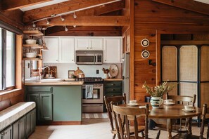 Fridge, microwave, oven, stovetop - Rosemary on Grand - Cottage Core Lakehouse w/ ADA Dock in Gated Community (Afton)