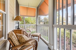 Maison, Plusieurs lits, cuisine, vue sur le jardin | Intérieur