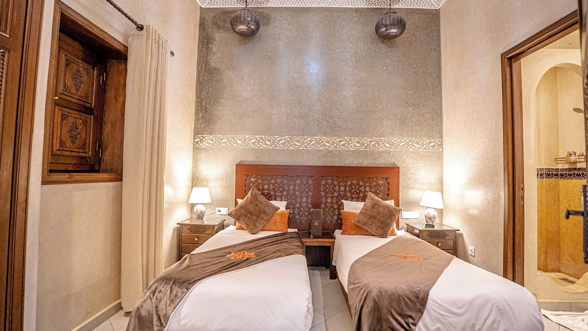 Comfort Twin Room | Premium bedding, down comforters, Select Comfort beds, in-room safe