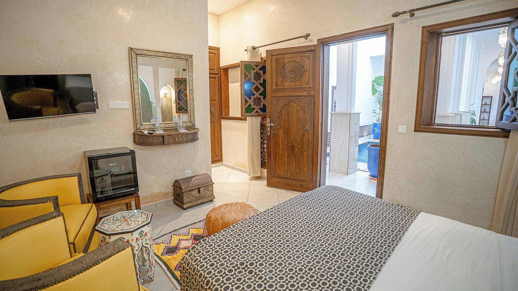 Junior Double Room | Premium bedding, down comforters, Select Comfort beds, in-room safe