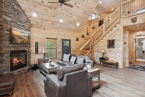 Cabin, 2 Bedrooms | Living area | Smart TV