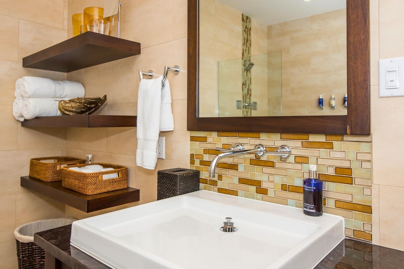 Mango Cottage 2 Bedroom Home by Redawning