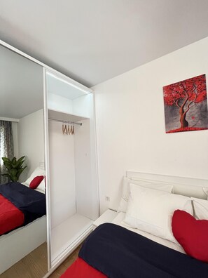 1 bedroom, iron/ironing board, free WiFi, bed sheets - Charming 1-bed Apartment in Tbilisi (Tbilisi)
