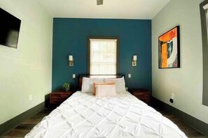 1 bedroom, iron/ironing board, free WiFi, bed sheets - Nomada Nest in East Atlanta Village (Atlanta)