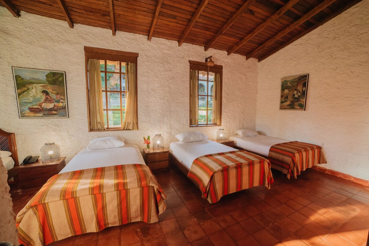 Standard Triple Room | 1 bedroom, hypo-allergenic bedding, minibar, free WiFi