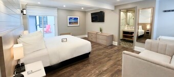 The Colonial Hotel -Premium King