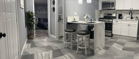 1 habitación, wifi y ropa de cama