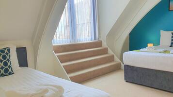 Classic Apartment | 2 bedrooms, premium bedding, iron/ironing board, cots/infant beds