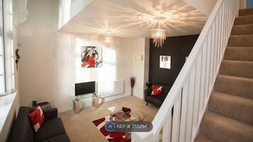 Panoramic Apartment | Living area | 50-inch Smart TV with digital channels, TV, Netflix