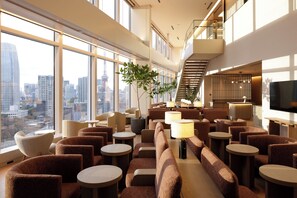 Lounge - Hotel Toranomon Hills - The Unbound Collection by Hyatt (Tokyo)